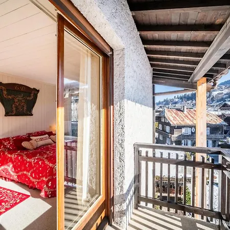 Sunny Penthouse In The Center Megeve